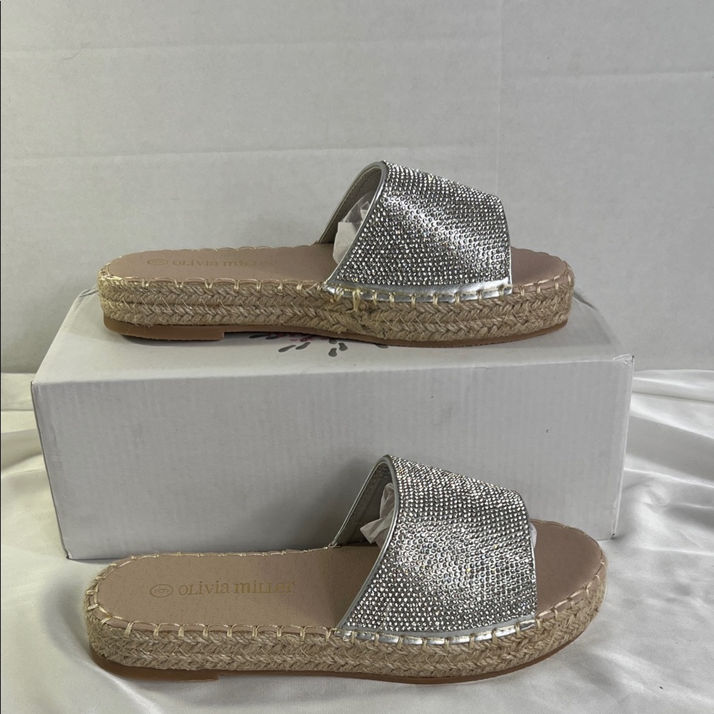 Olivia Miller Silver Rhinestone Espadrille Slides Women’s 6 New in Box